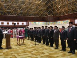 Gubernur Mualem Lantik Sejumlah Pejabat Eselon II