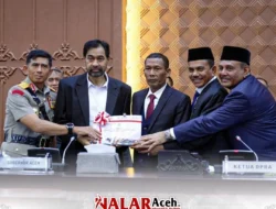 Gubernur Aceh Memeberikan LKPJ 2025, Dorong Sinergi Untuk Aceh Lebih Maju